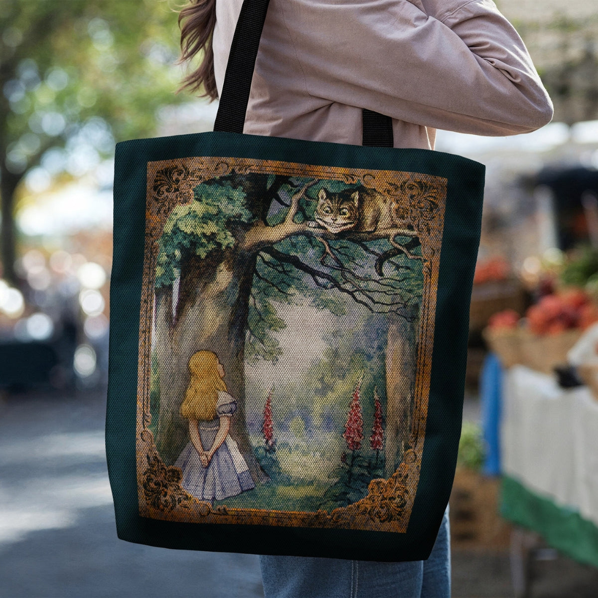 Alice in Wonderland Cheshire Cat Woven Tote – A Classic Literary Companion-Offbeat Opulence