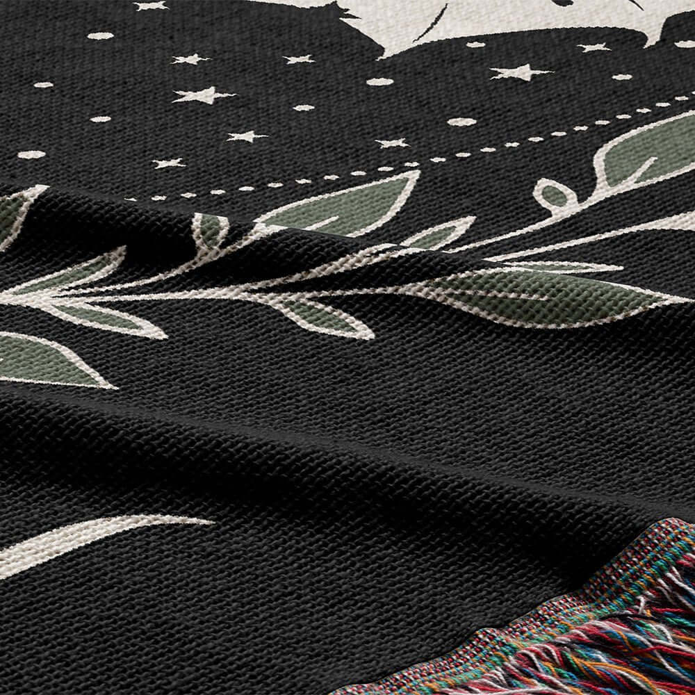 Basgiath War College Woven Blanket – Fly or Die-Offbeat Opulence