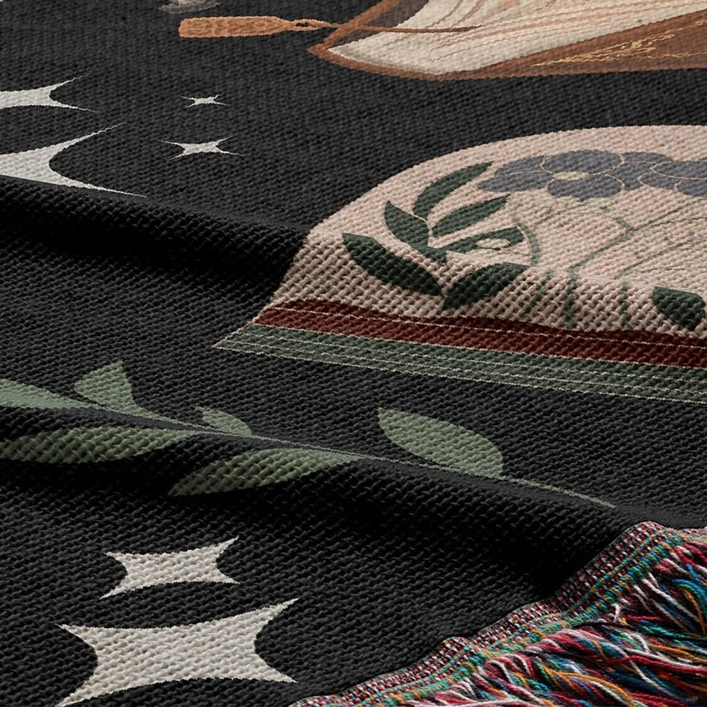 Dark Academia Woven Tapestry Blanket – A Scholar's Dream-Offbeat Opulence