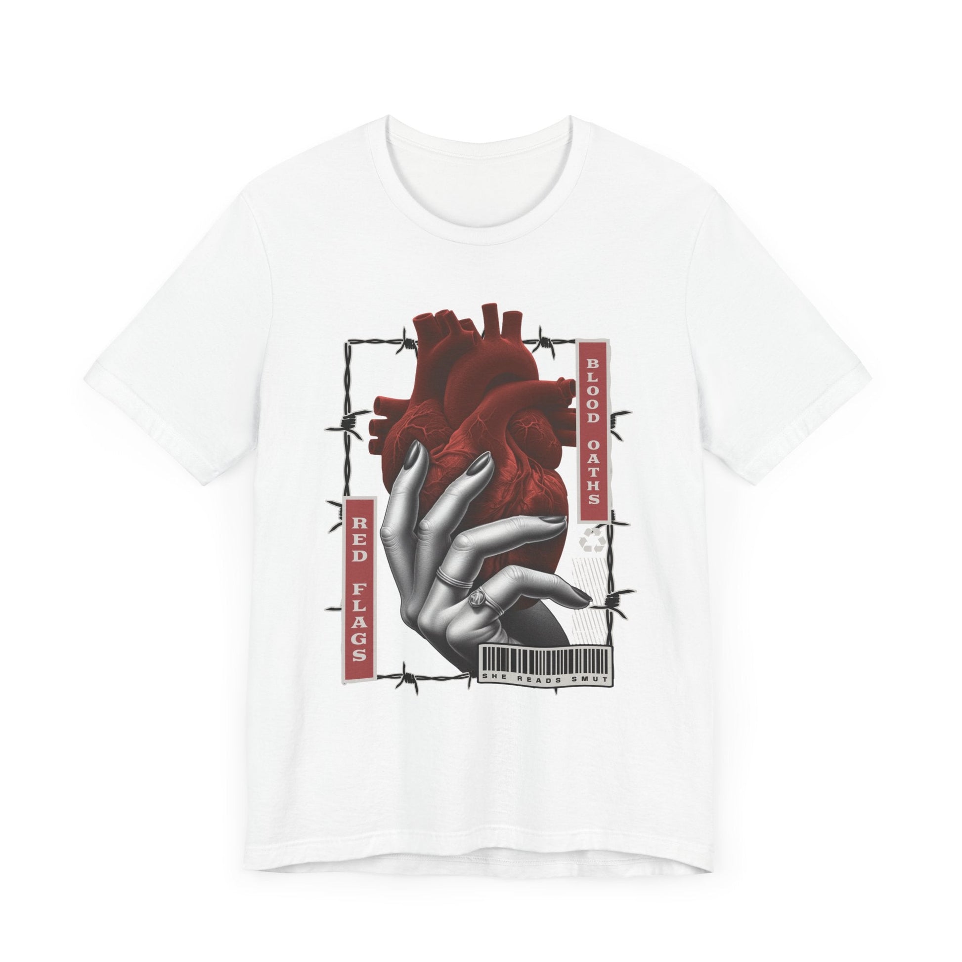 Red Flags & Blood Oaths T-Shirt – She Reads Smut Dark Romance Tee - Offbeat Opulence