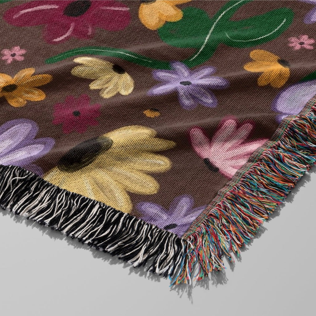 Surprise Song Piano Woven Blanket – A Cozy Floral Masterpiece-Offbeat Opulence