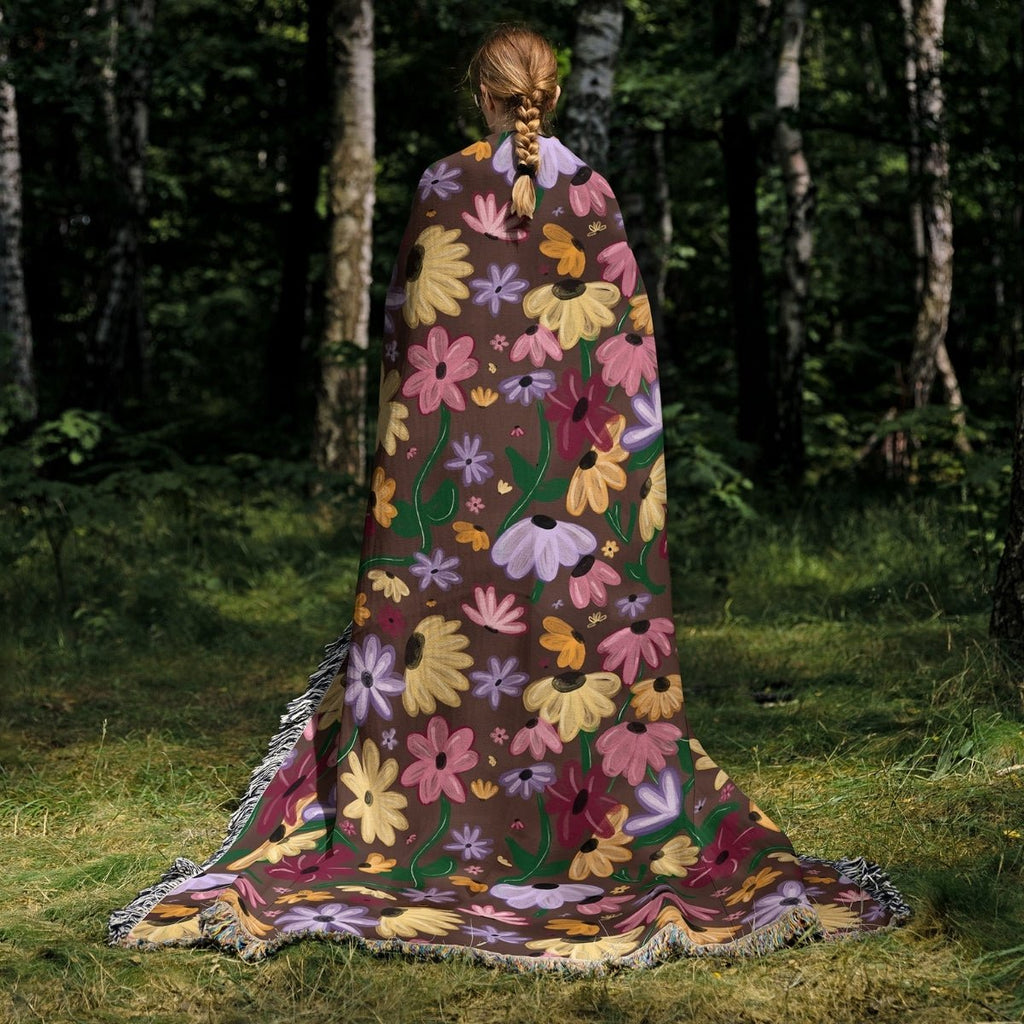 Surprise Song Piano Woven Blanket – A Cozy Floral Masterpiece-Offbeat Opulence