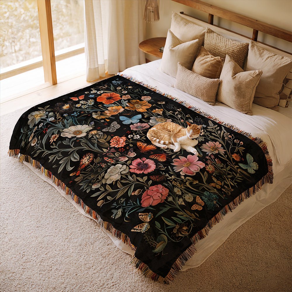 Wildflower Haven Woven Blanket – A Botanical Masterpiece - Offbeat Opulence